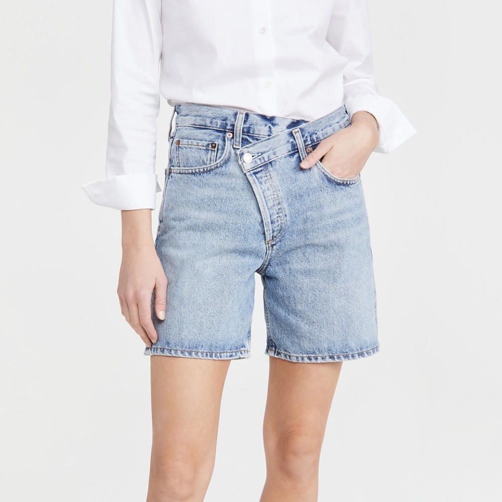 NWT AGOLDE criss cross upsized short